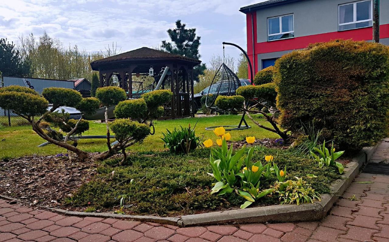 Pokoje Hotelowe Siedlczanka Siedlce Exterior foto